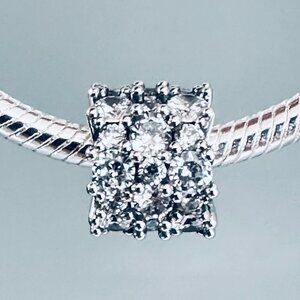 NEW Authentic Pandora Silver CLEAR Sparkle Charm / Pandora Bracelet